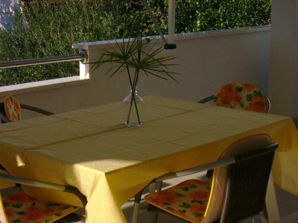 Apartmani A1 Marina, Okrug Gornji Trogir Bagian luar foto