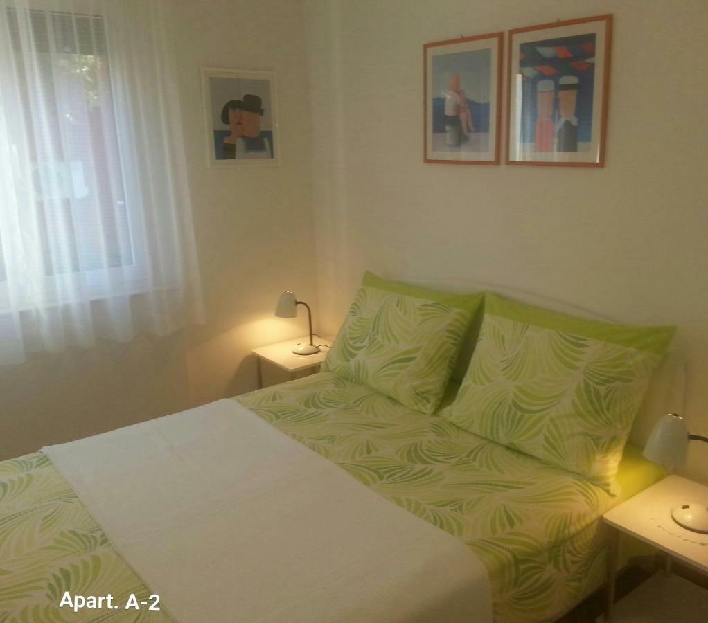 Apartmani A1 Marina, Okrug Gornji Trogir Bagian luar foto